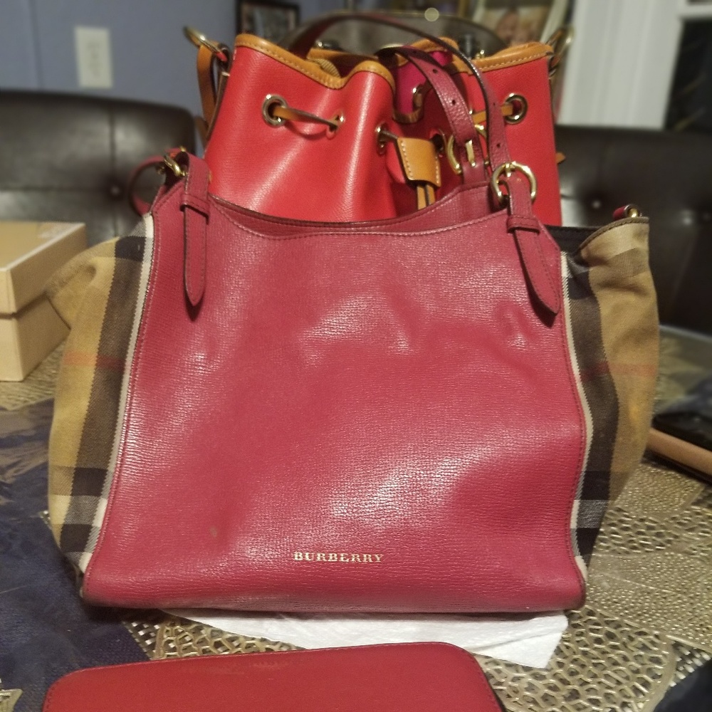 Burberry Women's Small Canter in Horseferry Check